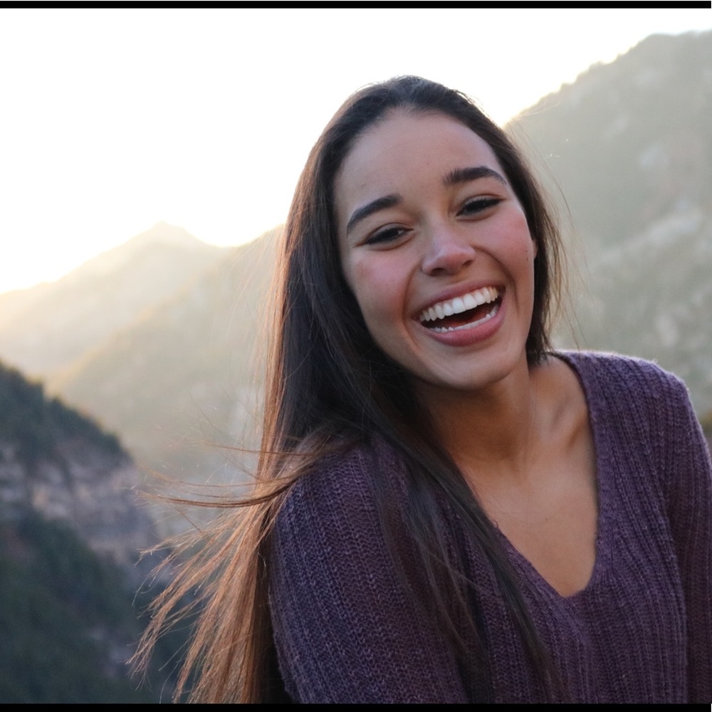 Meet your Posher, Jade